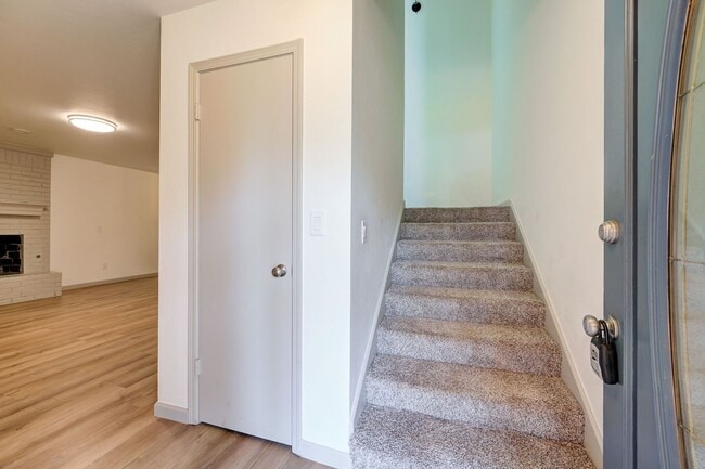 Building Photo - Beautiful 3 Bed 2 Bath in the Heart of Moore!