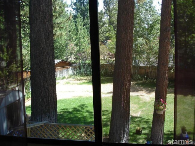 Building Photo - Great 4BD home for $4000.00 available on 1...