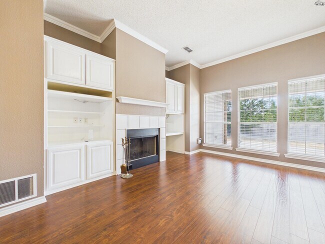 Building Photo - 5411 Prairie Lace Ln