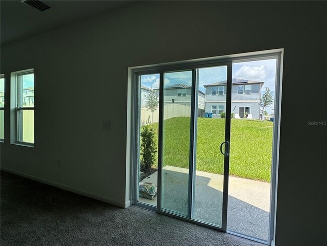 Building Photo - 2669 Buttercup Ave