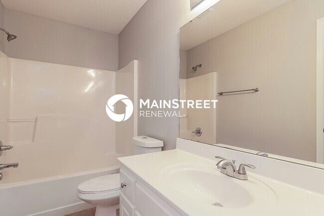 Building Photo - 3 Bedroom Pet-Friendly Home in FOUR OAKS, NC with Main Street Renewal