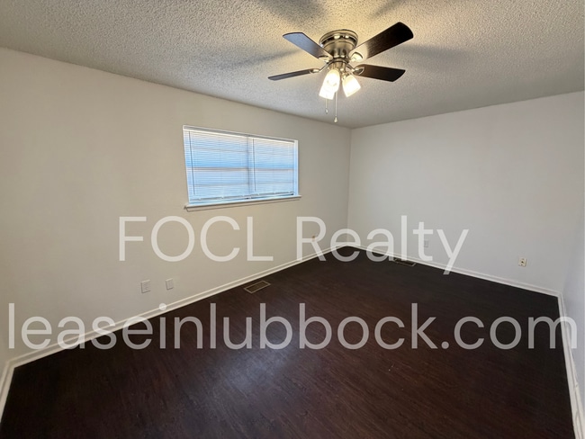 Building Photo - 5303 Louisville Ave
