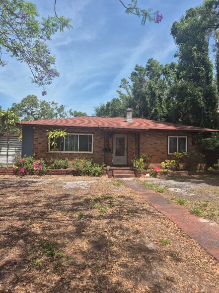 Primary Photo - 3541 Fairfield Ave S