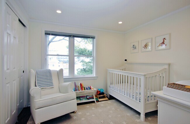 Building Photo - 256 Washington Blvd