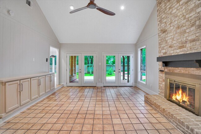 Building Photo - 2022 Bristlecone Pl