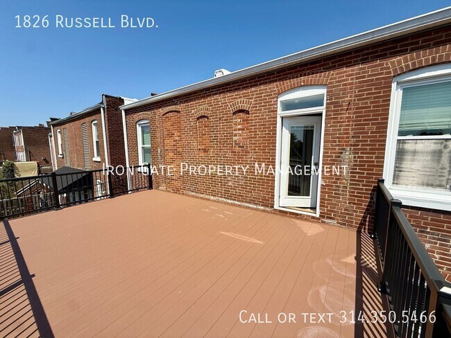 Building Photo - 1826 Russell Blvd