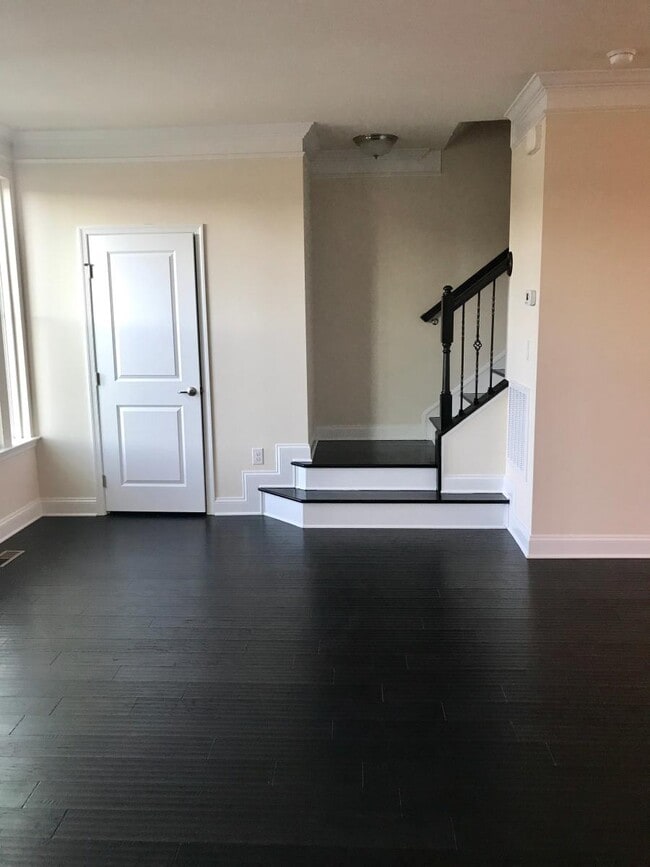 Building Photo - 5673 Freewill Ln