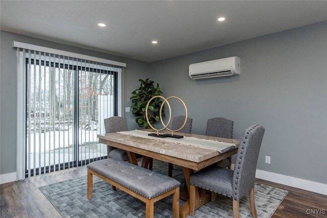 Building Photo - 102 Sandpiper