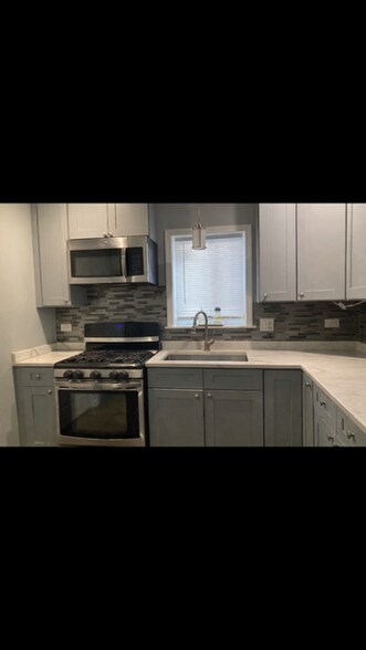 Building Photo - 4708 W 20th St