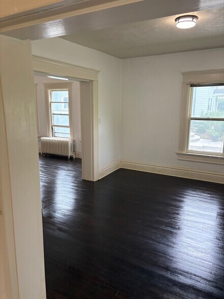 Building Photo - 1124 Eliza St