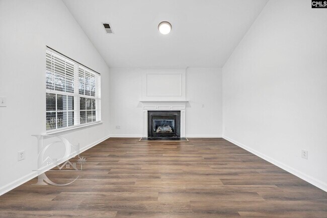 Building Photo - 86 Deertrot Ct