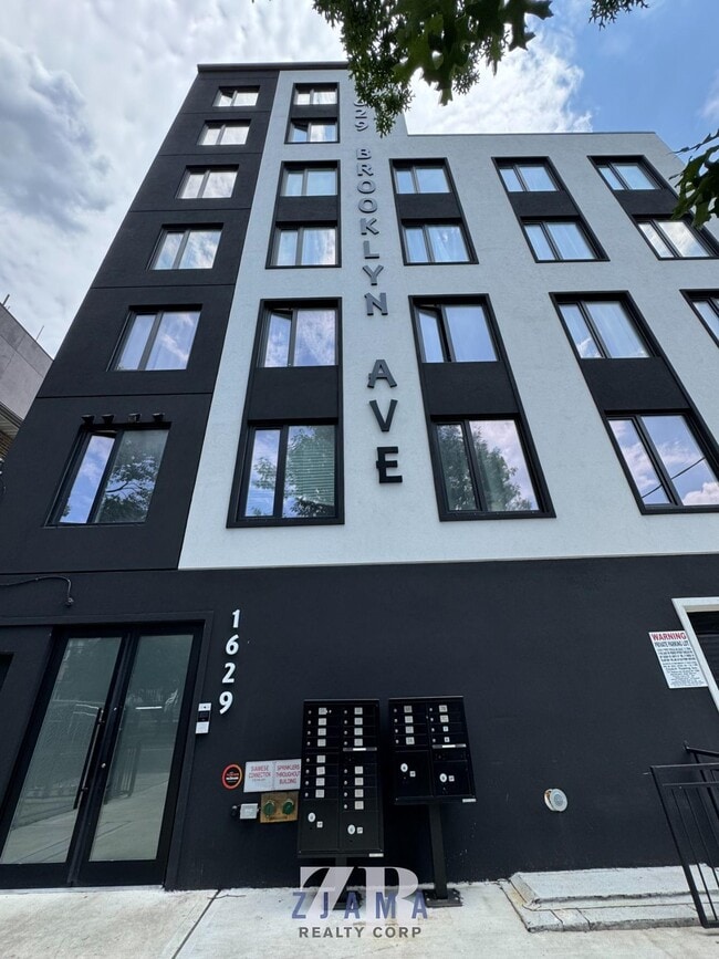 Building Photo - 1629 Brooklyn Ave