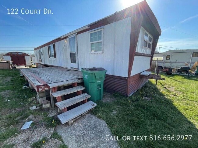 Building Photo - 122 Court Dr