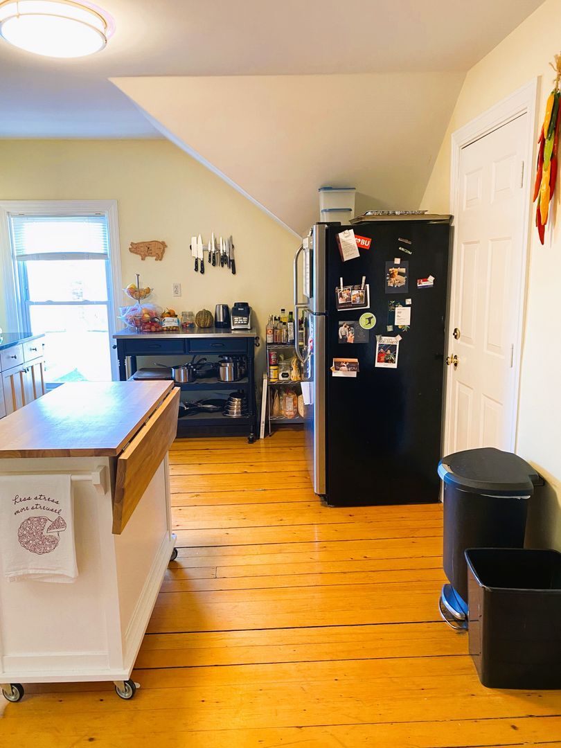 Building Photo - 74 Woodbine St