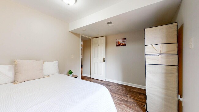 Building Photo - The Winmar | Enjoy convenient living in Conley, only 3 minutes away from the SR 42 @ Rock Cut Pl ...