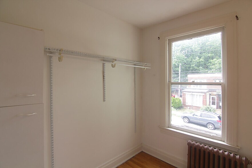 Building Photo - 434 Biddle Ave