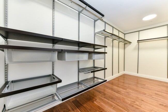 Building Photo - 110 Sudbury St