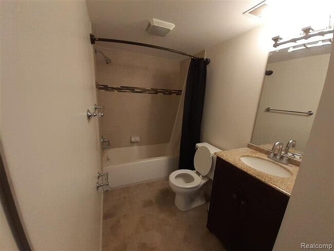 Building Photo - 154 Princeton Dr