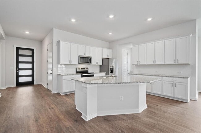 Building Photo - 305 Barton Run Dr