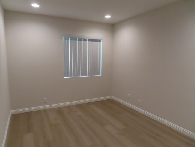 Building Photo - 2160 Leighton Ct
