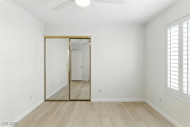 Building Photo - 10950 Crispinio St