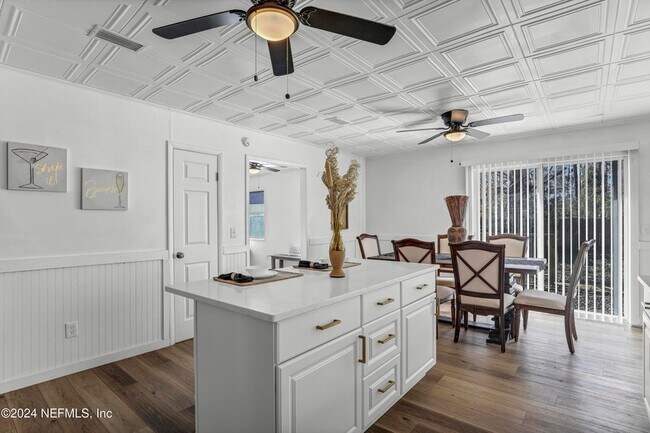 Building Photo - 54221 Cravey Rd