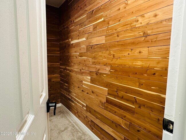 Building Photo - 14066 Inlet Dr