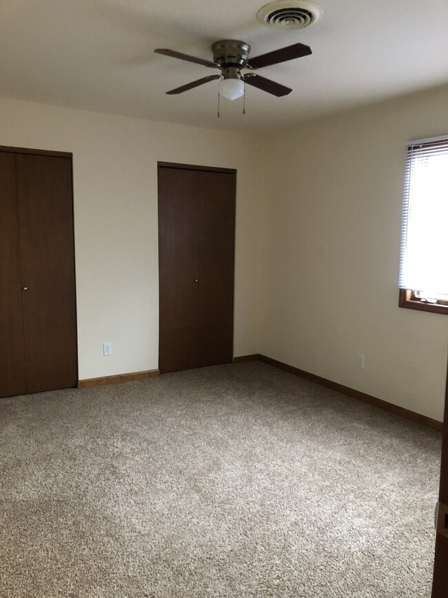 Building Photo - Now leasing for August 1st 2025!