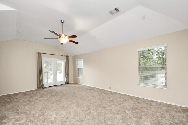 Building Photo - 6003 Baileys Run Ln