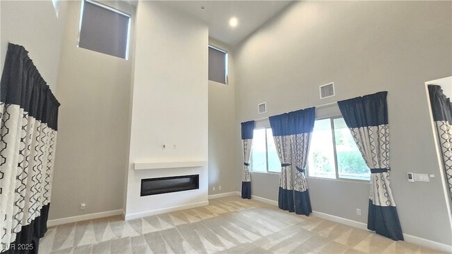 Building Photo - 1027 Whitworth Ave