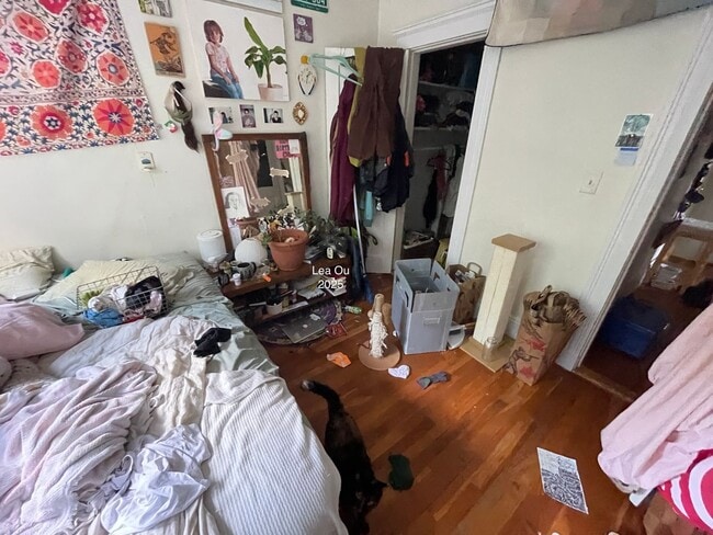 Building Photo - NO BROKER FEE 9/1 Sweet 2bed split in Brig...