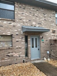 Building Photo - 25 Cape Dr NW
