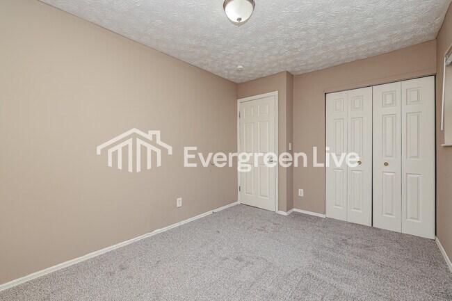 Building Photo - 1315 Clement Ave