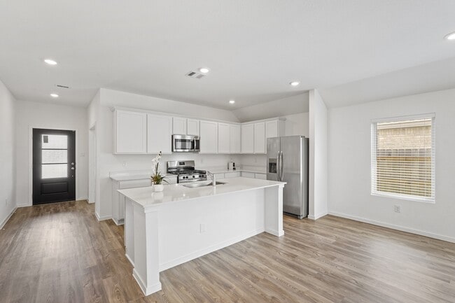 Building Photo - 5403 Still Mdw Ln