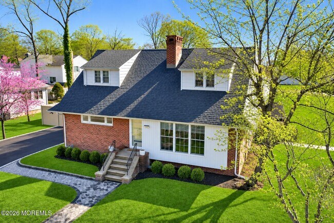Building Photo - 227 Chatham Ave