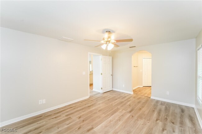 Building Photo - 4200 Polynesia Rd
