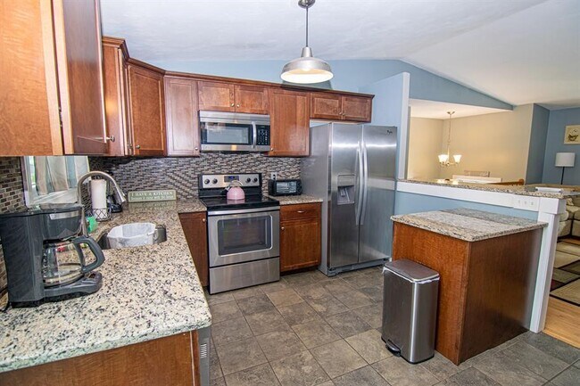 Building Photo - 66 Tupelo Trail