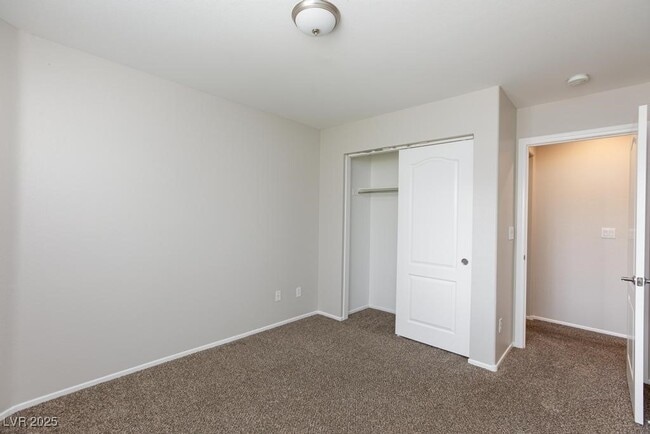 Building Photo - 3536 W Perching Bird Ln