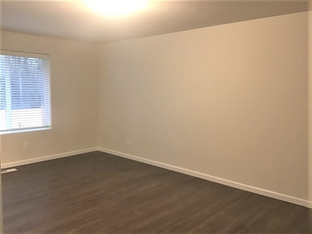 Building Photo - 18949 Lipoma Ave E