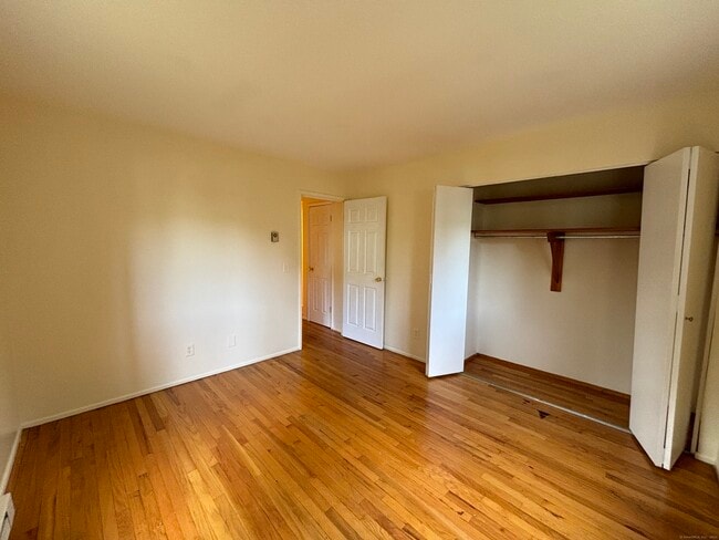 Building Photo - 12 N Taylor Ave