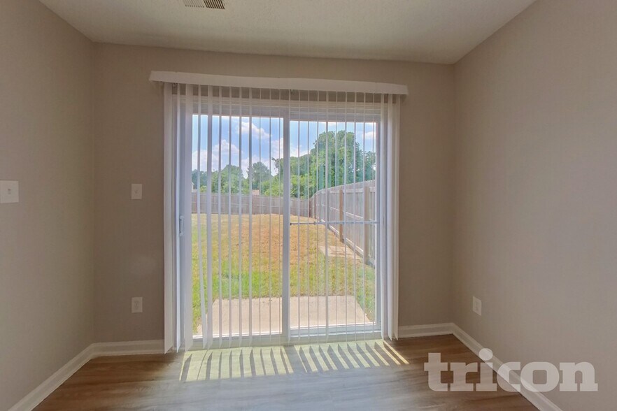 Building Photo - 6207 Linda Vista Ln