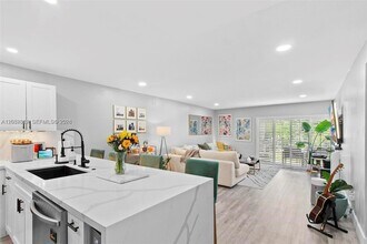 Building Photo - 7725 SW 86th St