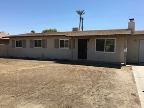 Building Photo - 81247 Palmyra Ave