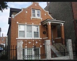 Building Photo - 2858 W 21st Pl