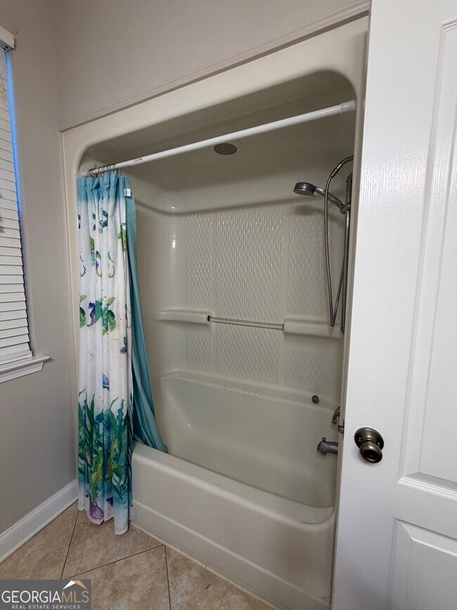 Building Photo - 108 Heron's Nest Cir