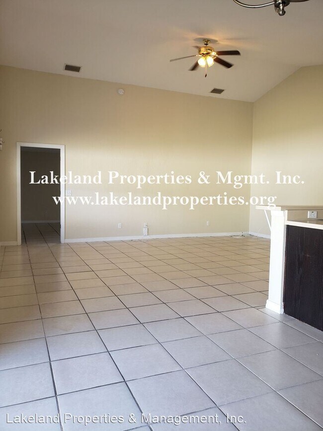 Building Photo - 4 br, 3 bath House - 2567 Boots Rd.