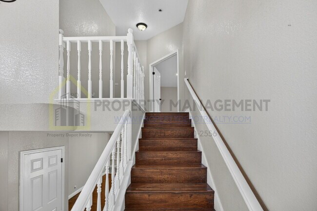Building Photo - Spacious 4-Bedroom Retreat with 2.5 Baths