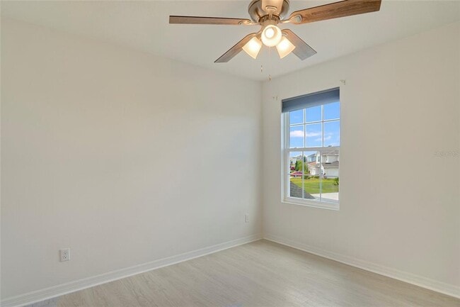 Building Photo - 3936 Fescue St