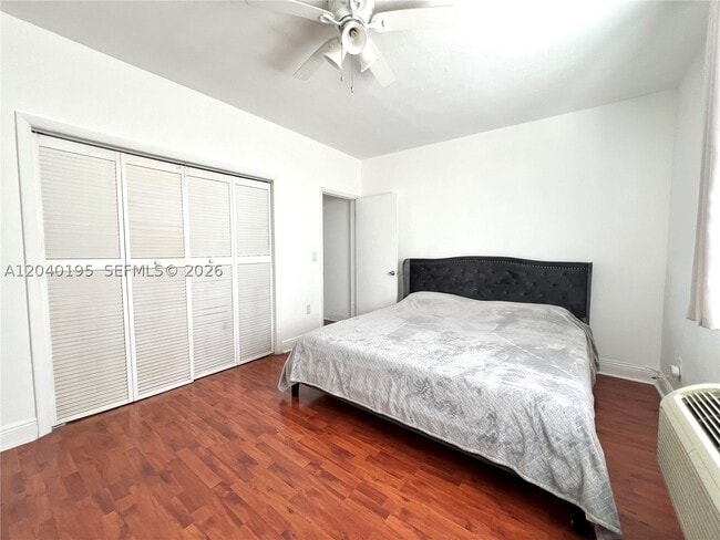 Building Photo - 450 77th St