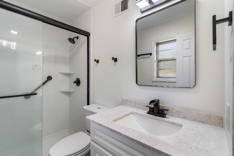 Building Photo - 7004 Hillshire Dr